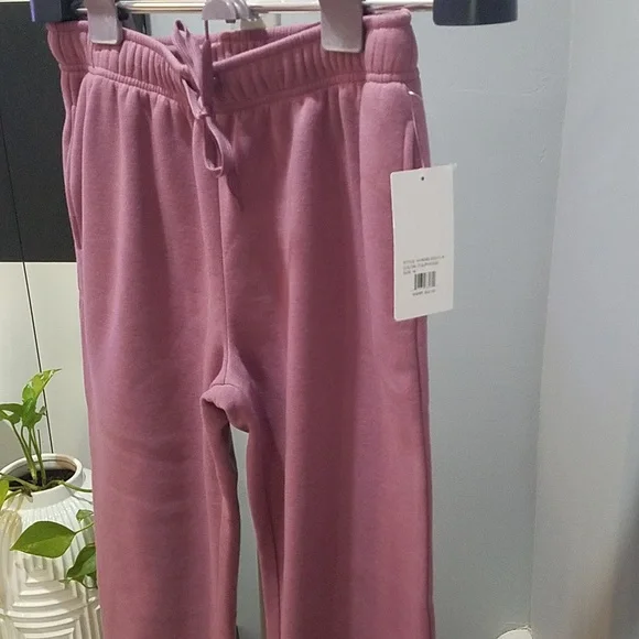 Capri Jogger - Picture 3 of 8